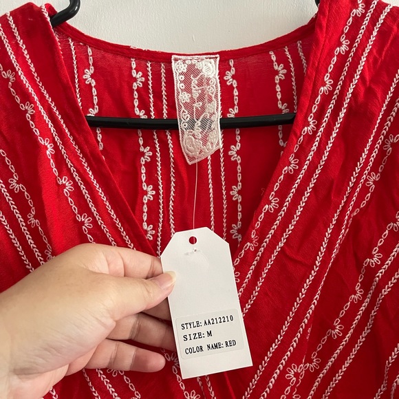 NWT Sadie & Sage Red Blouse with White Stripes - Picture 4 of 6
